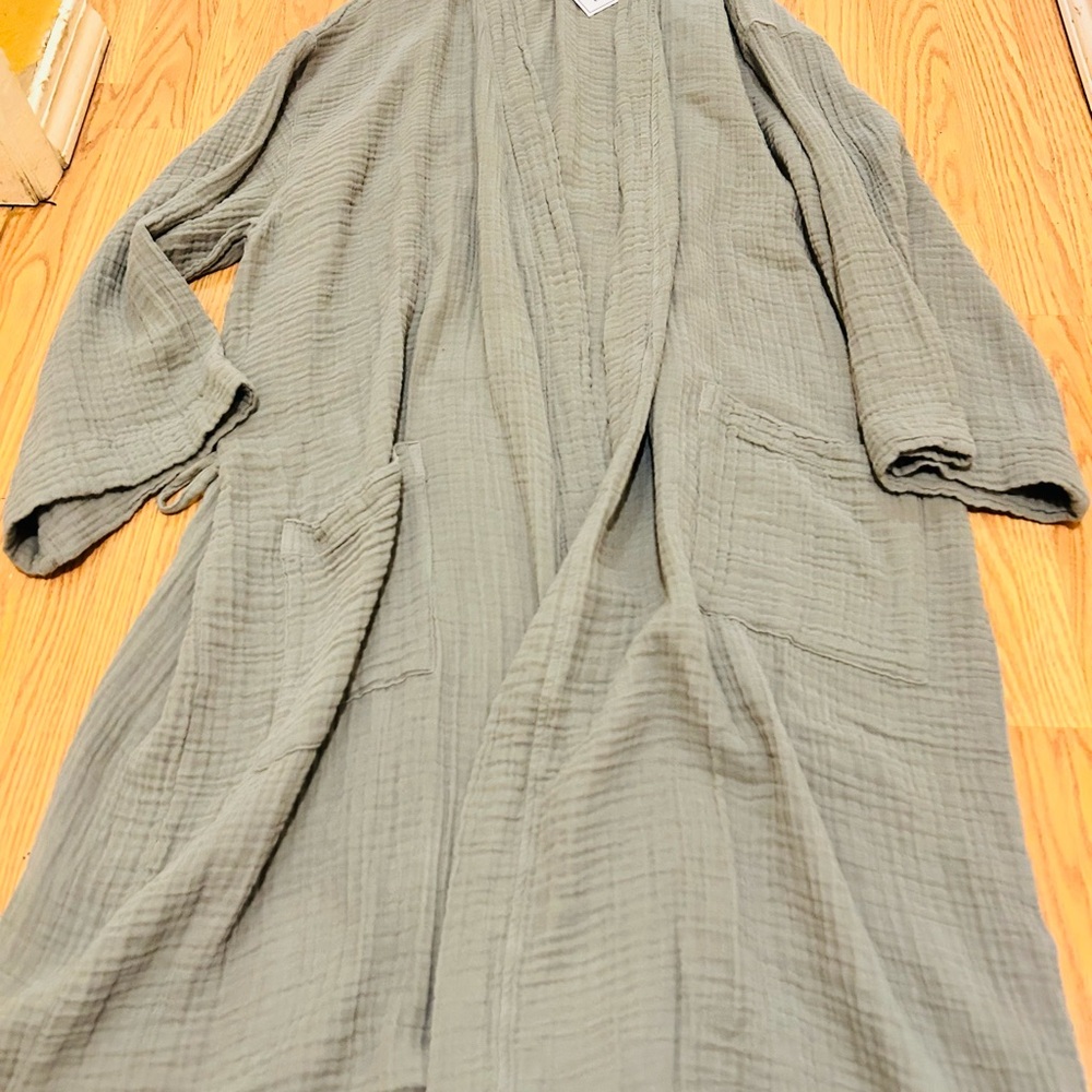 BNWT H&M Home linen Robe Sz L/XL - Picture 2 of 4